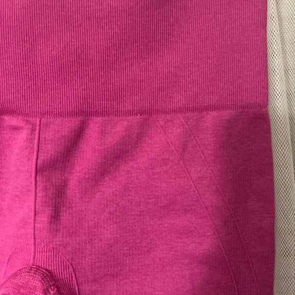 Lululemon The Flow Cinched Crop Leggings Pink Size S  EUC. S - Picture 3 of 8